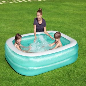 Bestway Inflatable family size swimming pool2