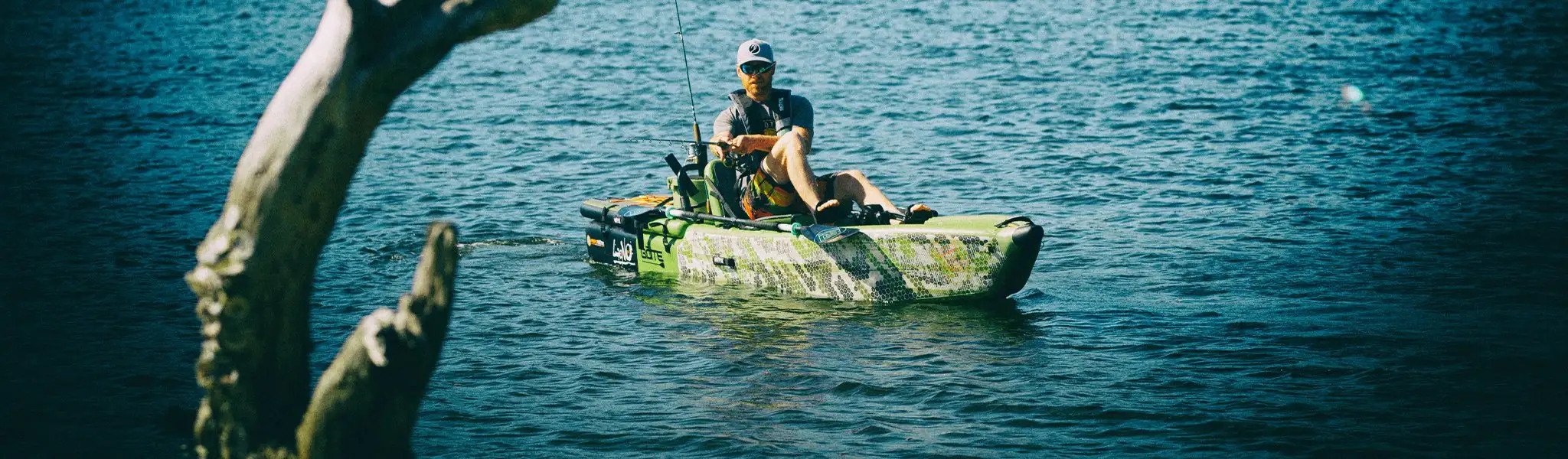 Collection-Hero_Kayaks_LONO_2048x600_crop_top